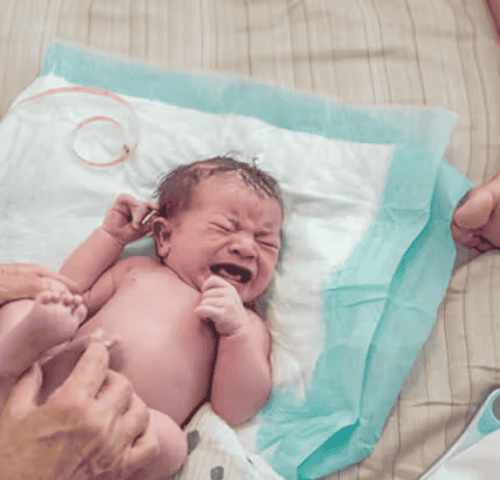 Is it Healthy to Give Birth at Home? Is it Healthy to Give Birth at Home?